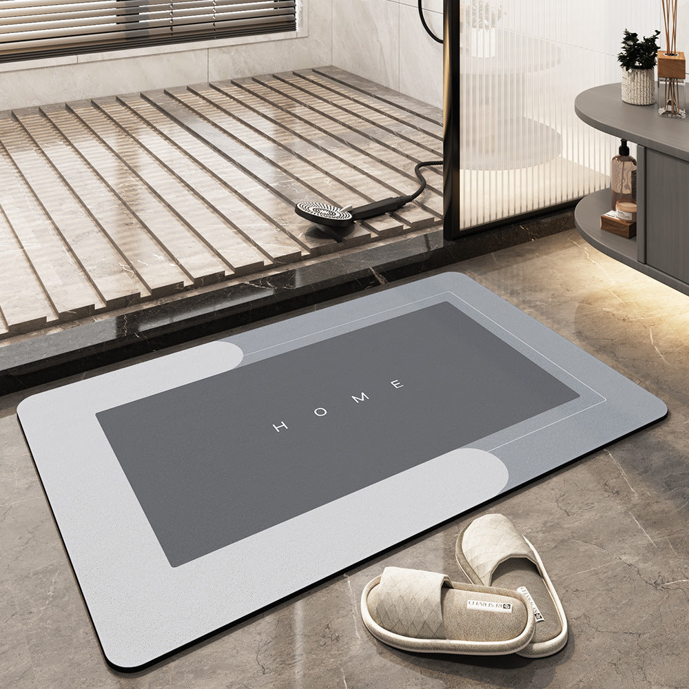 Eau absorbée par la surface du tapis de bain en quelques secondes