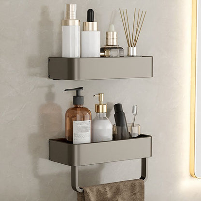Lot de trois étagères murales en aluminium gris