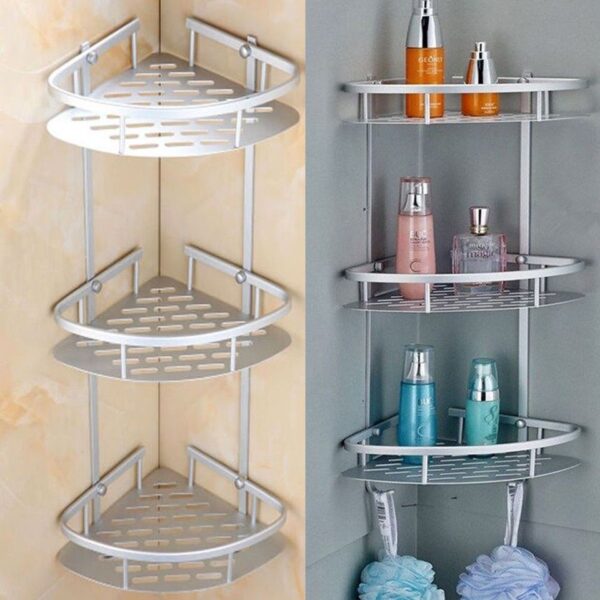 Étagère d'angle de salle de bains à trois niveaux en aluminium argenté, fixée dans l'angle d'une douche
