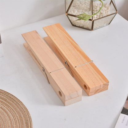 Porte-serviettes mural en bois en forme de pince à linge, coloris marron