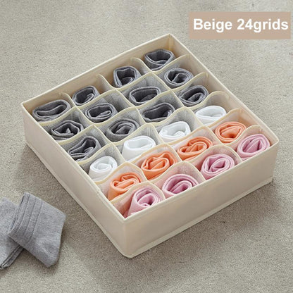Boîte de rangement pliée à plat pour le stockage