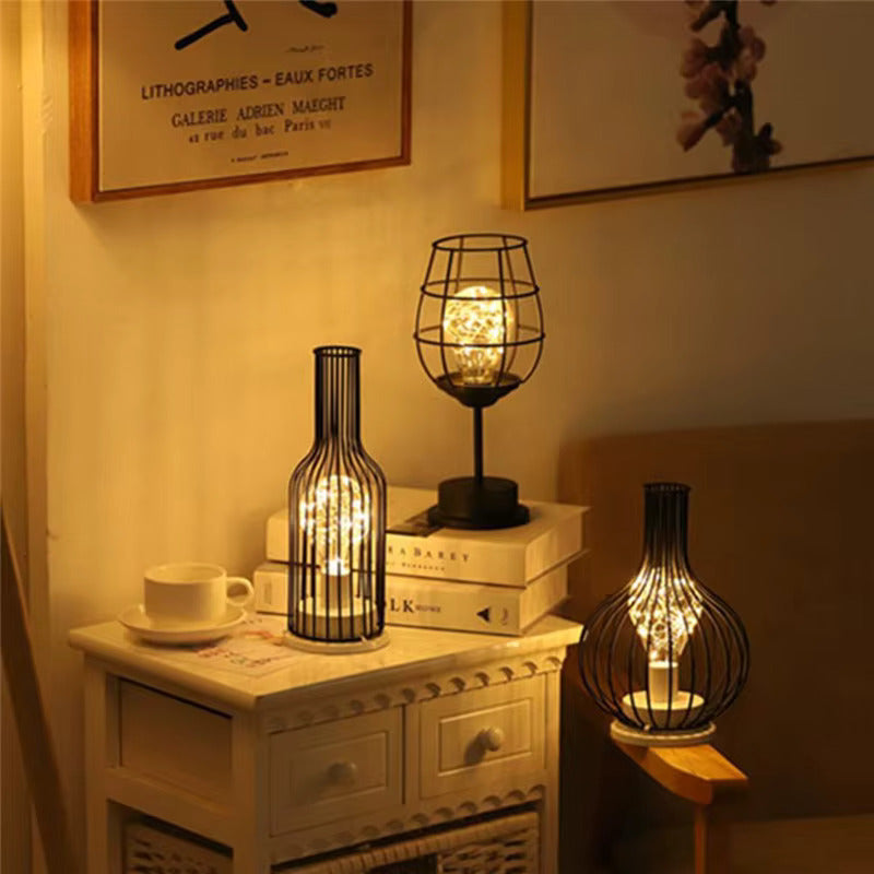 Lampe décorative sans fil à la silhouette sculpturale