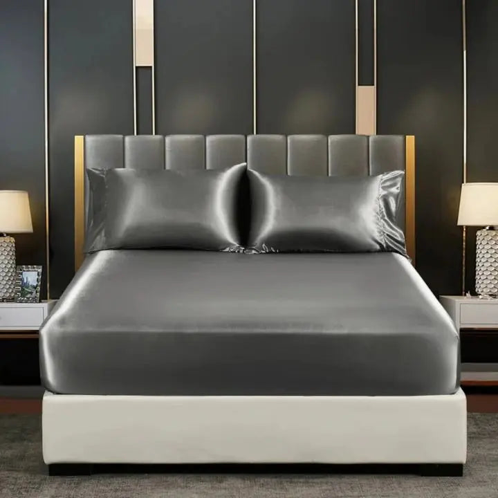 Parure de lit en soie de glace coloris gris foncé au tissu satiné