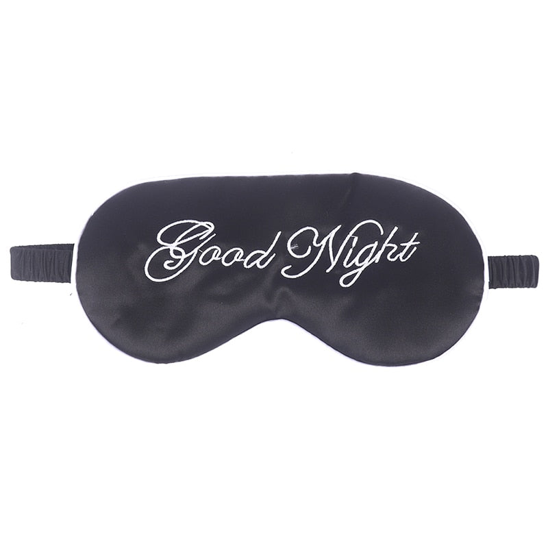 Masque de nuit 3D coloris noir en coton et peluche avec sangle réglable