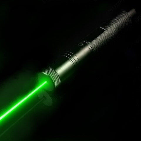 Pointeur laser rechargeable USB – image 1 sur 9