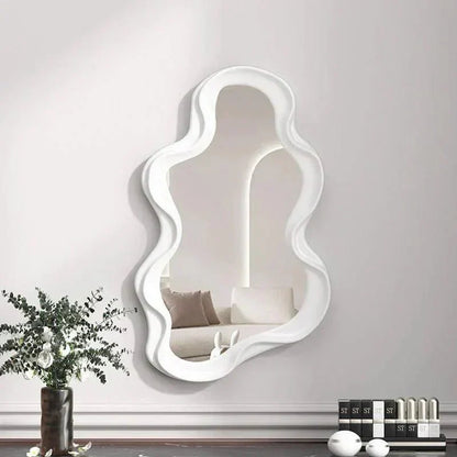 Miroir décoratif en forme de nuage de couleur blanche