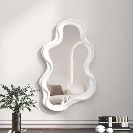 Miroir décoratif en forme de nuage de couleur blanche