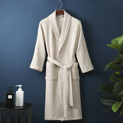 Peignoir de bain en coton jaune vu de dos