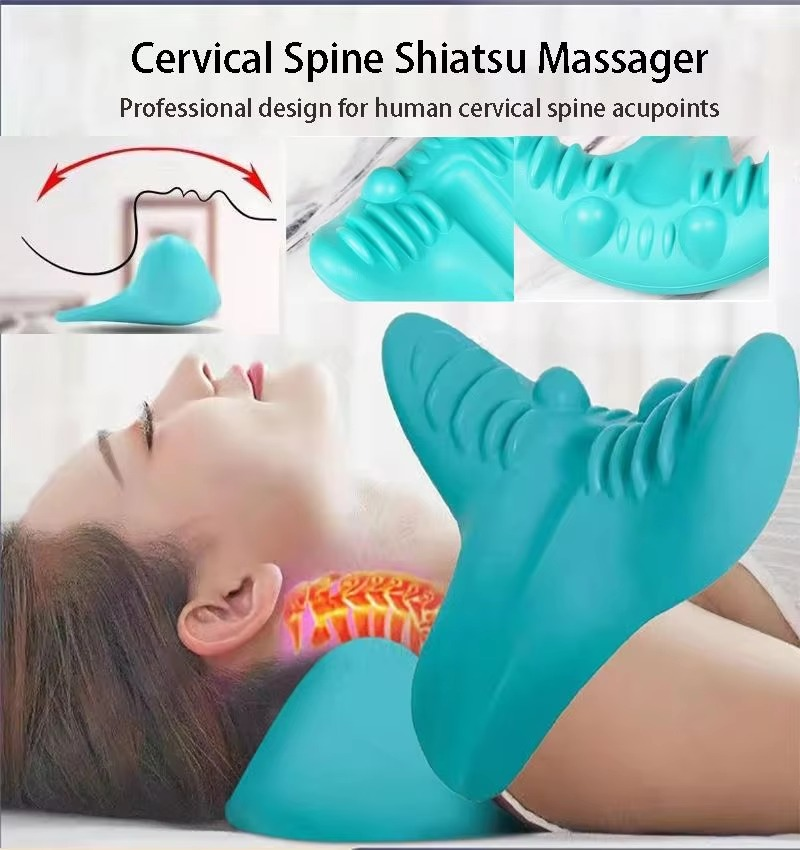 Coussin d'étirement cervical vu de dessus sur fond clair
