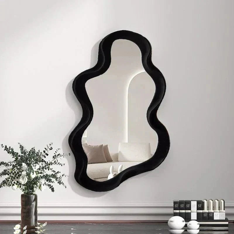 Miroir nuage vu de face avec son format de 26 x 41 cm