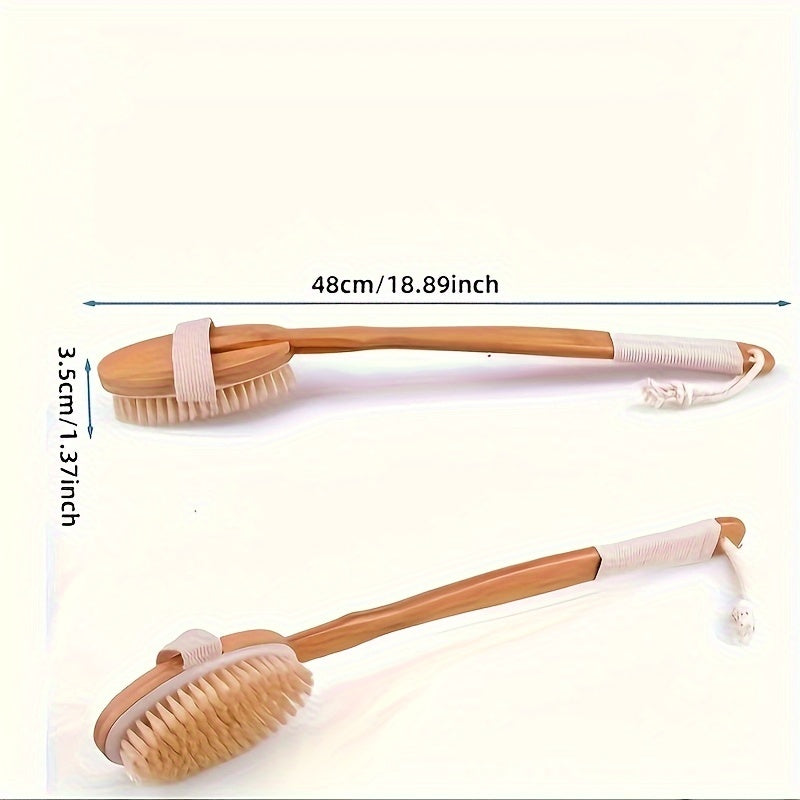 Tête de la brosse de bain et ses soies naturelles vues de près