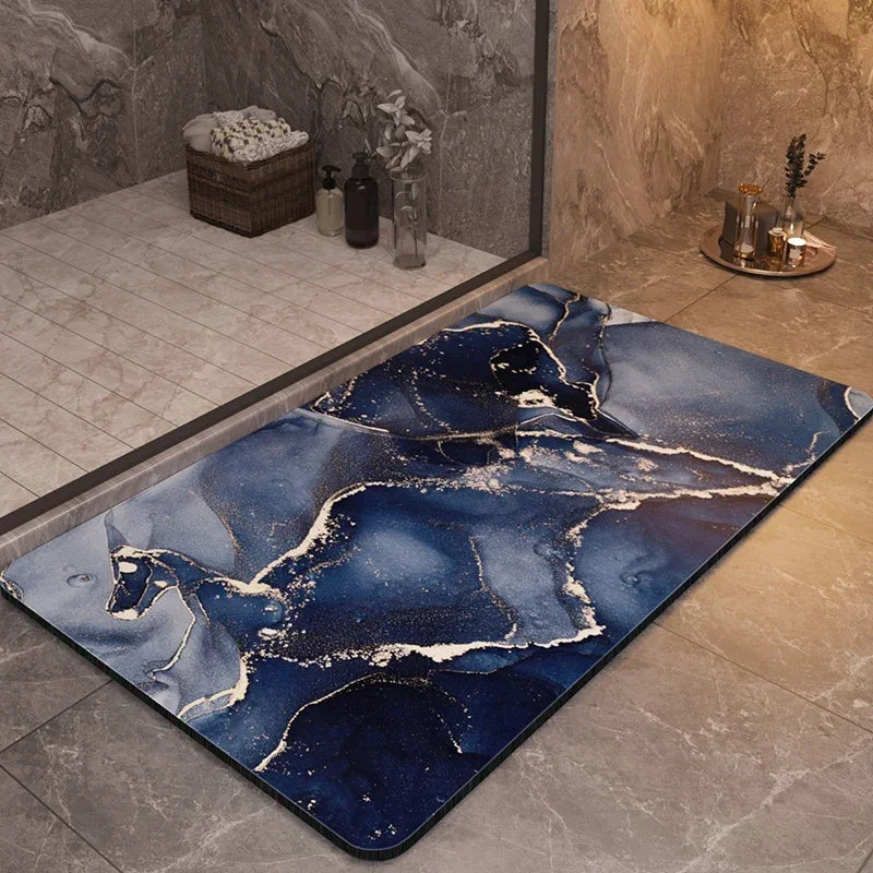 Tapis de bain au grand format installé devant une double vasque