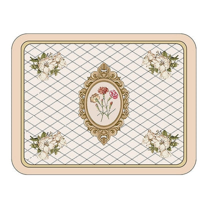 Tapis égouttoir utilisé comme set de table sur une table de repas